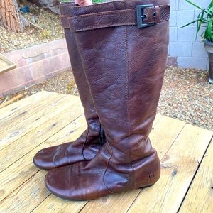 Born Brown Leather Boots